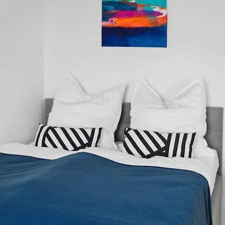 Stylisches Apartment, Parkplatz, Naehe Dus & Dortmund & Koeln & Essen *