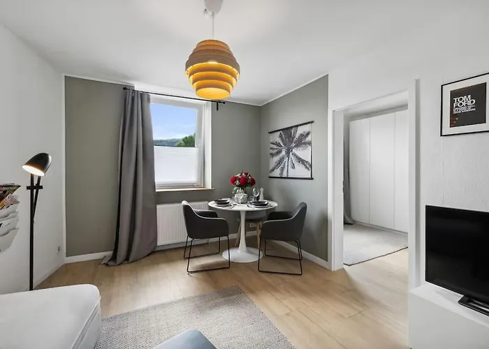 Stylisches Apartment, Parkplatz, Naehe Dus & Dortmund & Koeln & Essen 公寓 伍珀塔尔