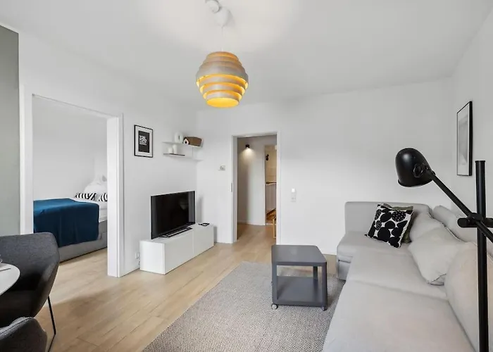 Stylisches Apartment, Parkplatz, Naehe Dus & Dortmund & Koeln & Essen